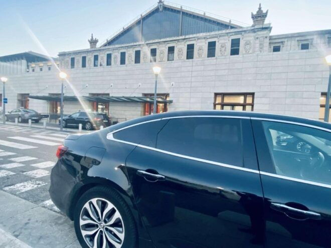 Courchevel: Private Transfer to Albertville - Service Inclusions