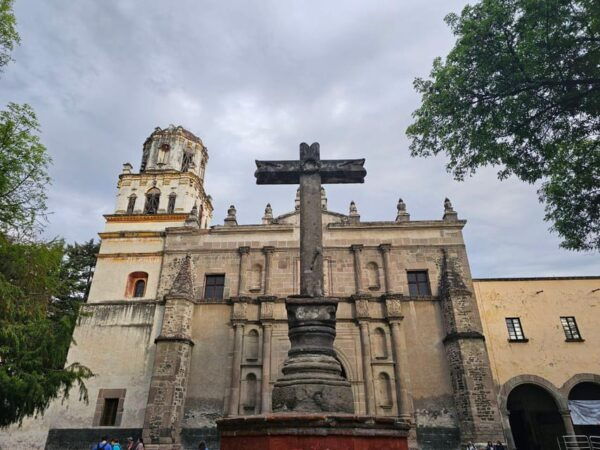 Coyoacan Walking Tour: Myths, Legends, and Local Secrets - Inclusions and Recommendations