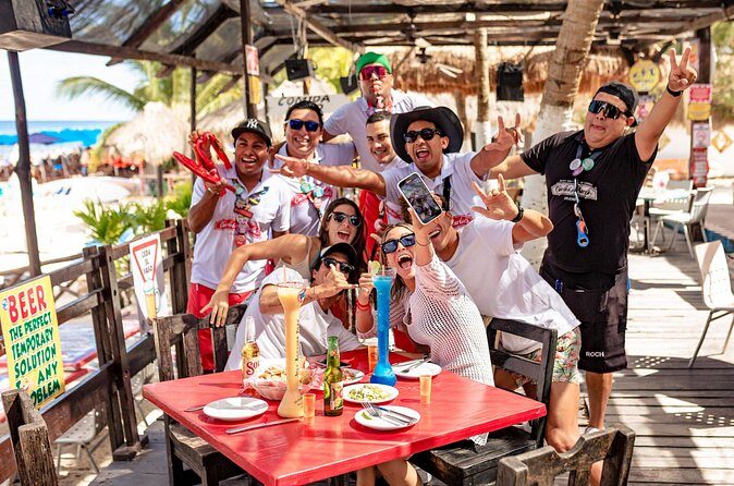 Cozumel All-Inclusive Day Pass Beach Club Carlos'n Charlie's - FAQs