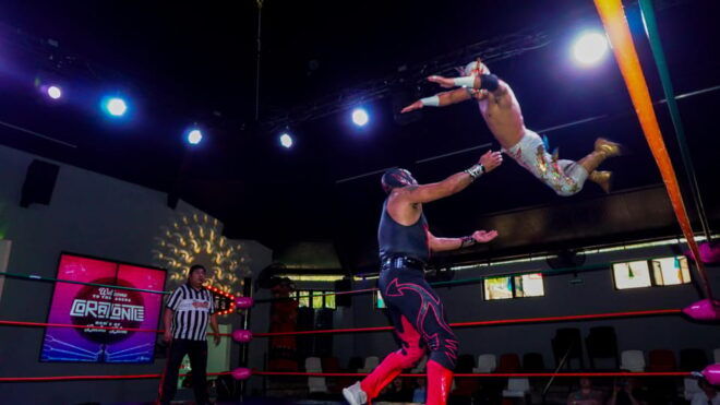 Cozumel: Clear Boat and Mexican Wrestling Lucha Libre Combo - Inclusions and Amenities
