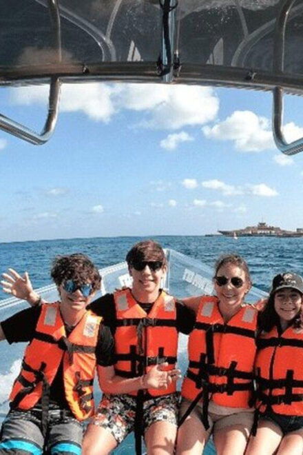 Cozumel: Clearboat in Cozumel + Snorkel + Refreshments!! - Included in the Tour