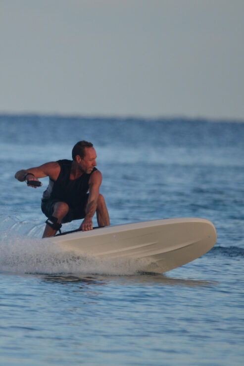 Cozumel: E-Surf Lessons With a Professional Instructor - Instruction and Safety
