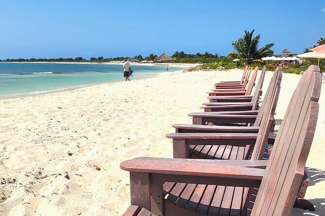 Cozumel Jeep Escape: Punta Sur Park, Jade Cavern & Snorkel - Snorkeling at Skyreef Beach Club