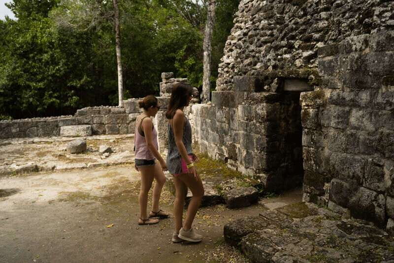 Cozumel: Mayan Ruins Guided Tour with Snorkeling & Lunch - Who Should Consider This Tour?