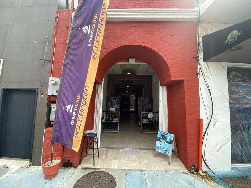 Cozumel: Transparent Boat Tour with Snorkeling and 2 Beers, Clear Boat - The Cubes: A Reef Made of History