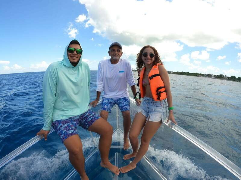 Cozumel: Transparent Boat Tour with Snorkeling and 2 Beers, Clear Boat - The Return and Photo Opportunities