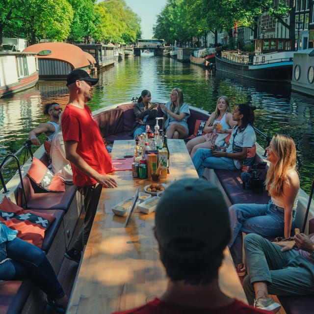 COZY AND FUN CANAL TOUR: A UNIQUE JOURNEY THROUGH AMSTERDAM - Practical Details and Tips