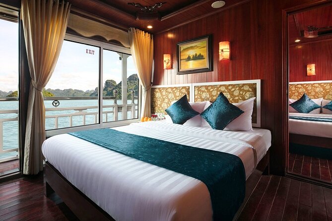 Cozy Bay Cruise 2 Days 1 Night - Dining Options