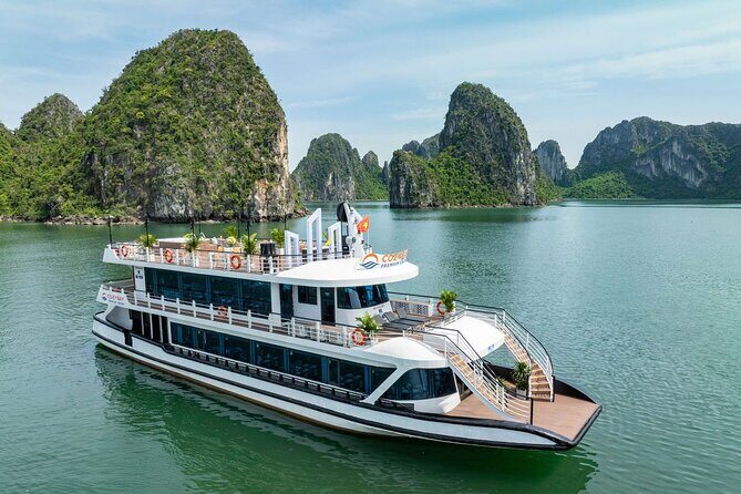 Cozy Bay Halong 5-Star Day Cruise, Buffet, Cave, Kayak & Jacuzzi - Exploring the Luxury of the Cozy Bay Halong 5-Star Day Cruise