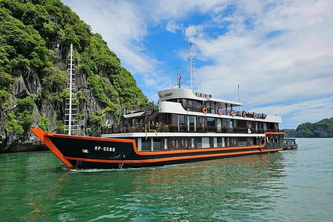Cozy Boutique Cruise - Lan Ha Bay & Cat Ba Island Explorer 2D1N - A Closer Look at the Itinerary and Experience