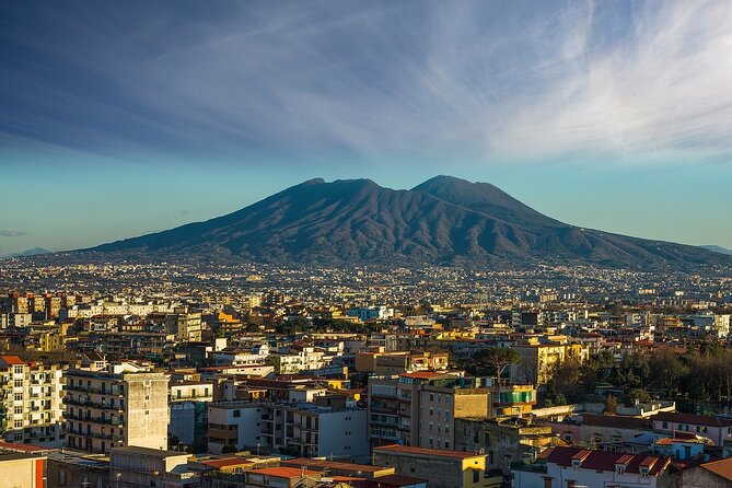 Cozy Private Door-To-Door Transfer From Positano to Naples - The Sum Up