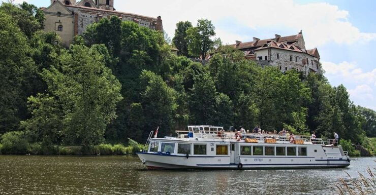 Cracow: 4-hours Sightseeing Cruise to Tyniec - Experience Highlights