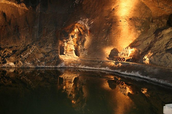 Cracow and Wieliczka Salt Mine Tour From Wroclaw - Cancellation Policy
