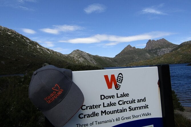 Cradle Mountain Active Day Trip From Launceston - Knowledgeable Tour Guide and Warm Clothing