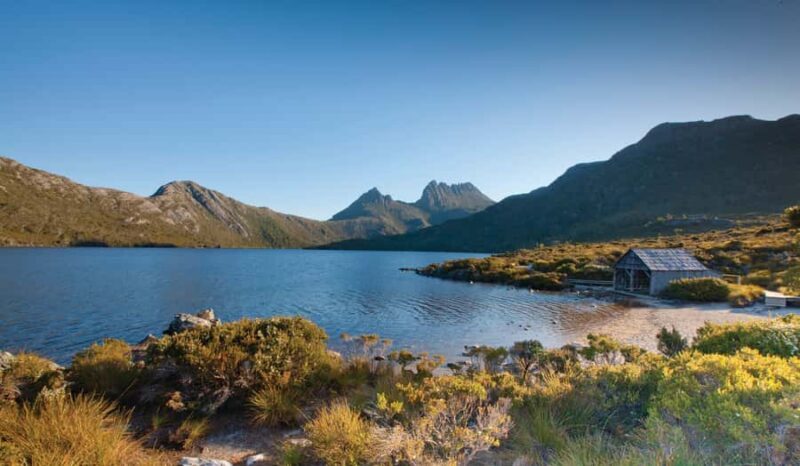Cradle Mountain: Fully Guided Dove Lake Day Tour with Lunch - Good To Know  