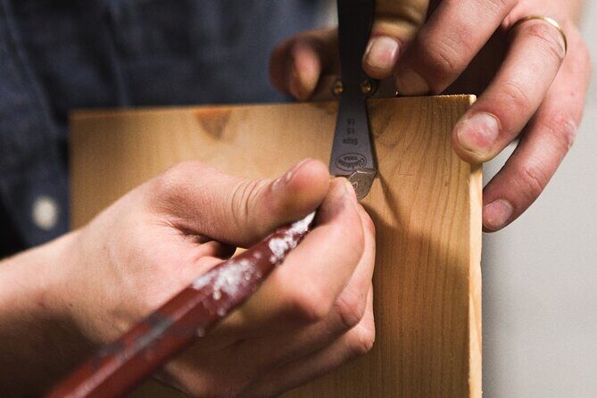 Craft an Oak Side Table - Good To Know