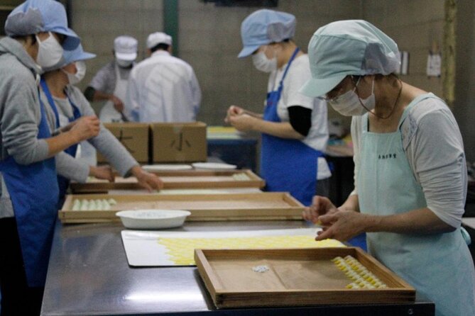 Craft Personalized Fortune Sweets At A Renowned Shop - Start Time