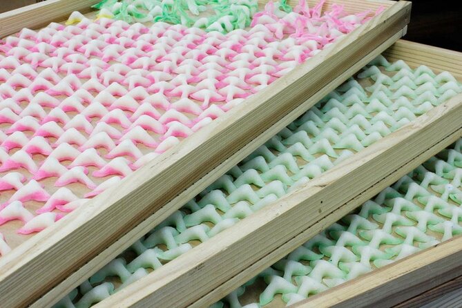 Craft Personalized Fortune Sweets At A Renowned Shop - Opening Hours