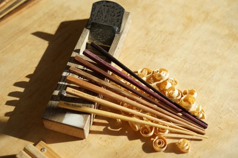 Crafting Your Own Chopsticks in Shinjuku - A small craft break in the middle of Shinjuku