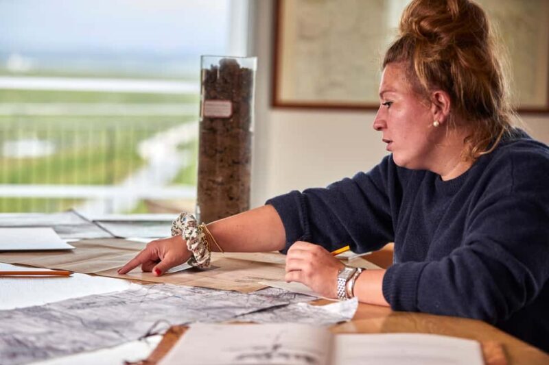 Cramant: OP2 Masterclass 5 Champagnes - An In-Depth Look at the Voirin-Jumel Masterclass Experience