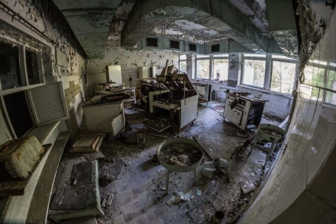 Crash Room NRW: Let Out Your Anger Safely! - Booking Your Crash Room Experience