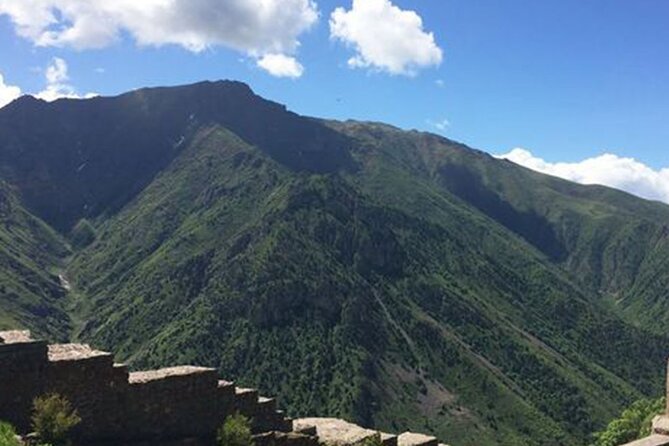 Crazy Off-Road Trip: Smbataberd Fortress, Zorats Temple, Horbategh Geyser - Good To Know