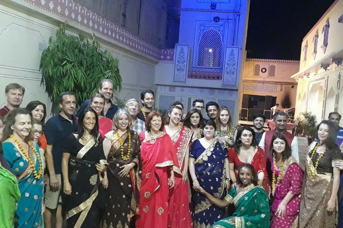 Crazy Walking Tour of Old Delhi - Special Visit to Spice Market