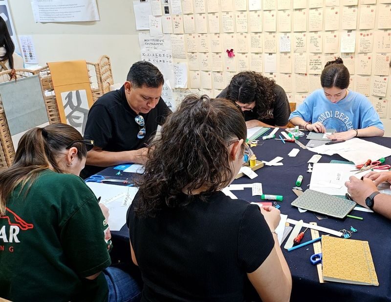Create a Handmade Traditional Korean Notebook in Insadong - Is the price fair for the experience?