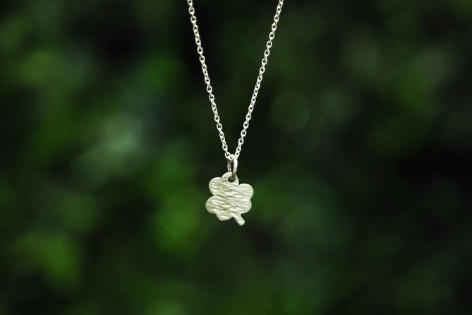 Create a Shamrock Charm in Silver - Meeting and Transportation