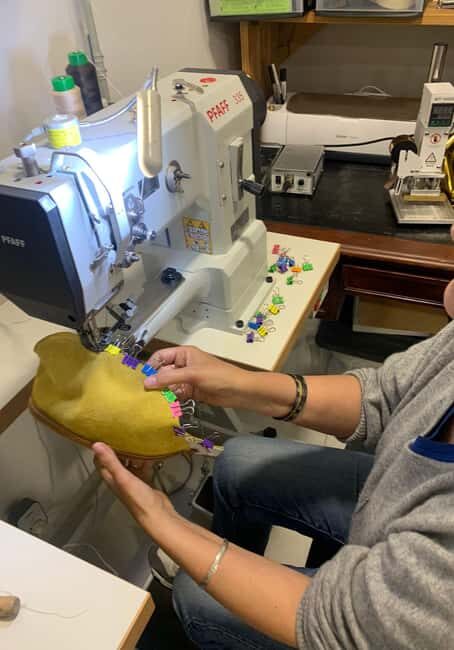 Create your own leather waist bag in Luberon area! - The Sum Up