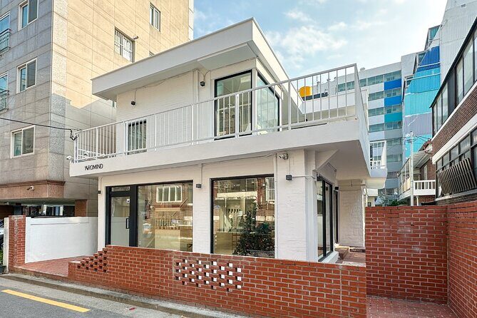 Create Your Own Luxury Niche Perfume in Hongdae - What the Itinerary Looks Like