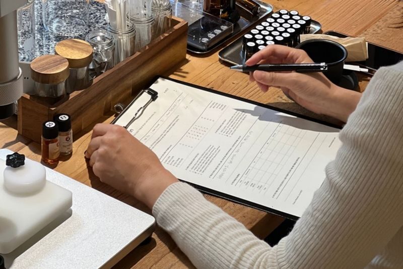 Create Your Own Seoul Scent - Natural Perfume Class - A Seoul memory becomes the starting point