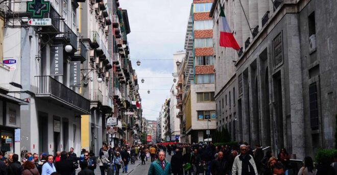 Creativity: Street Art in Naples - Uncovering Hidden Alleyway Gems