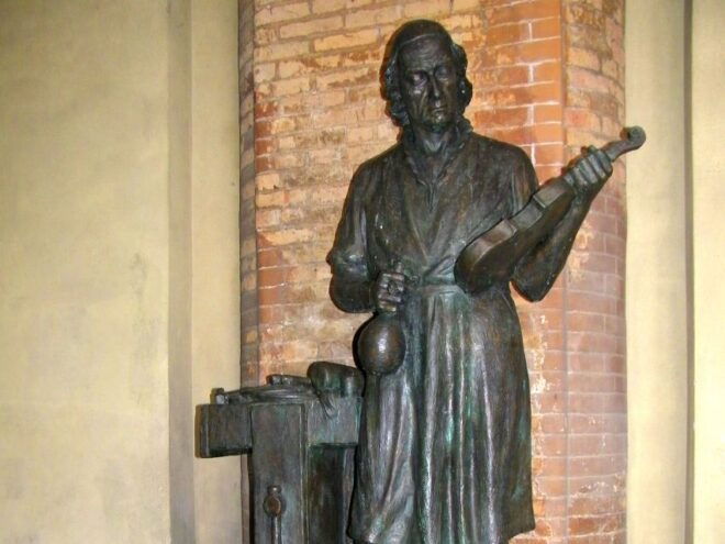 CREMONA Private Tour: Beautiful, Historic Close to Milan - Reservation