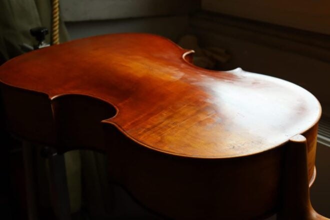 Cremona: Visit the Violinmaker School - The Secret of Strad - The Craftsmanship of Stradivari