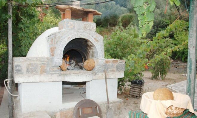 Cretan Night Experience, Dinner & Show - The Sum Up