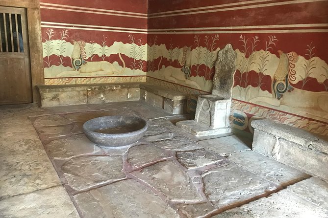 Crete Archaeological Site Tour at Knossos Palace - Additional Info and Restrictions