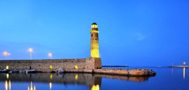 Crete: Arriving by Cruise Ship at Chania - Port of Souda - Local Cuisine and Dining Options