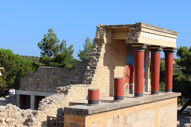 Crete Minoan Discovery Tour With Knossos Palace, Heraklion, and Live Dance Show - The Sum Up