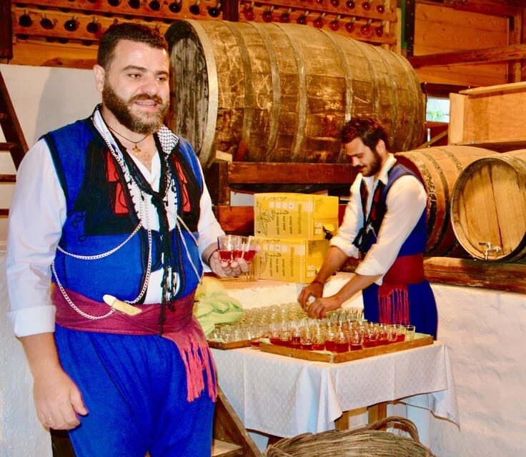 Crete: Traditional Cretan Night: Live Show and Dinner - What Past Guests Say