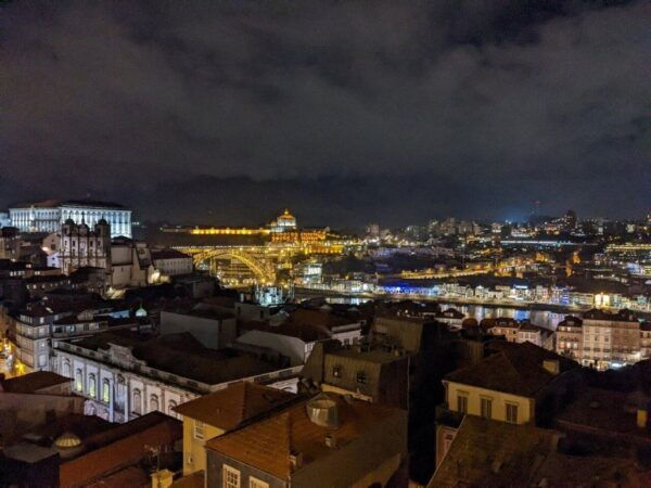 Crimes & Mysteries - Guides Unique Storytelling