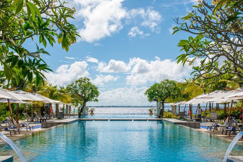 Crimson Resort and Spa Mactan Day Pass in Cebu - Arriving at Crimson and getting oriented