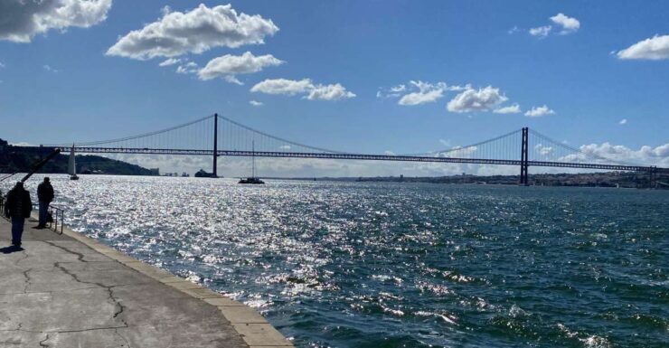 Cristo Rei: Walking Tour & Lisbon Other Side -Splendid Spots - Good To Know