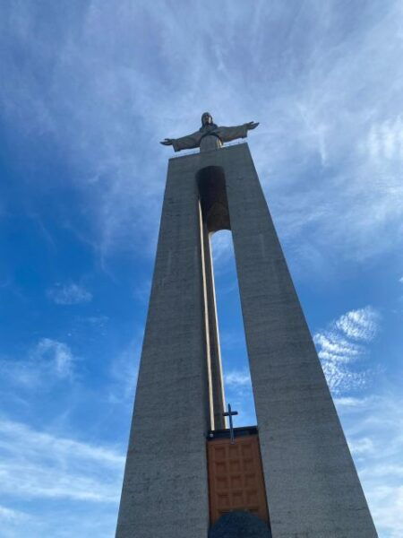 Cristo Rei: Walking Tour & Lisbon Other Side -Splendid Spots - Directions