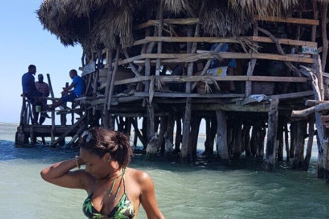 Crocodile Safari/Pelican Bar Combo. - The Journey: Comfort, Convenience, and Practical Details