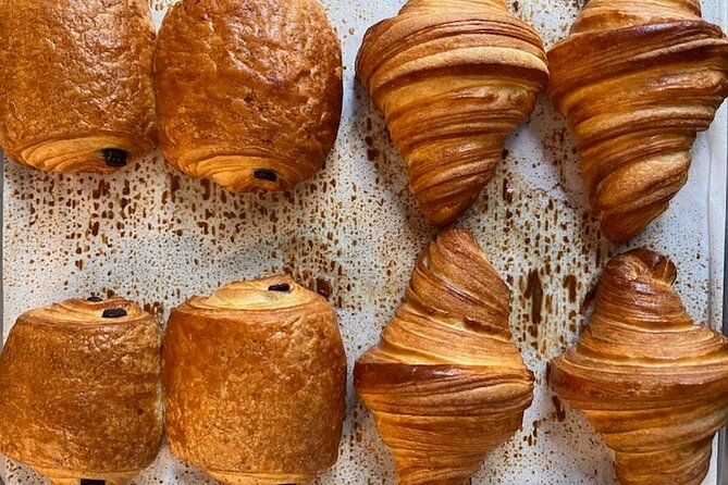 Croissant and Breakfast Pastry Class in Paris With a French Chef - Background
