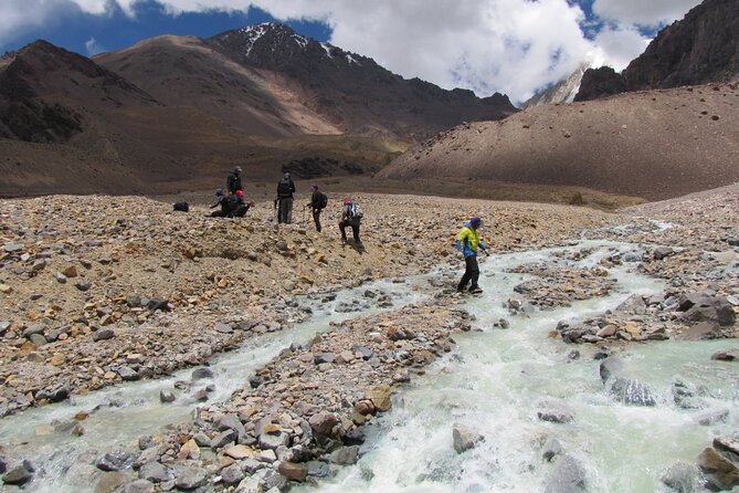 Crossing Trekking at Turquesa Stream and Seismiles Balcony - What To Expect