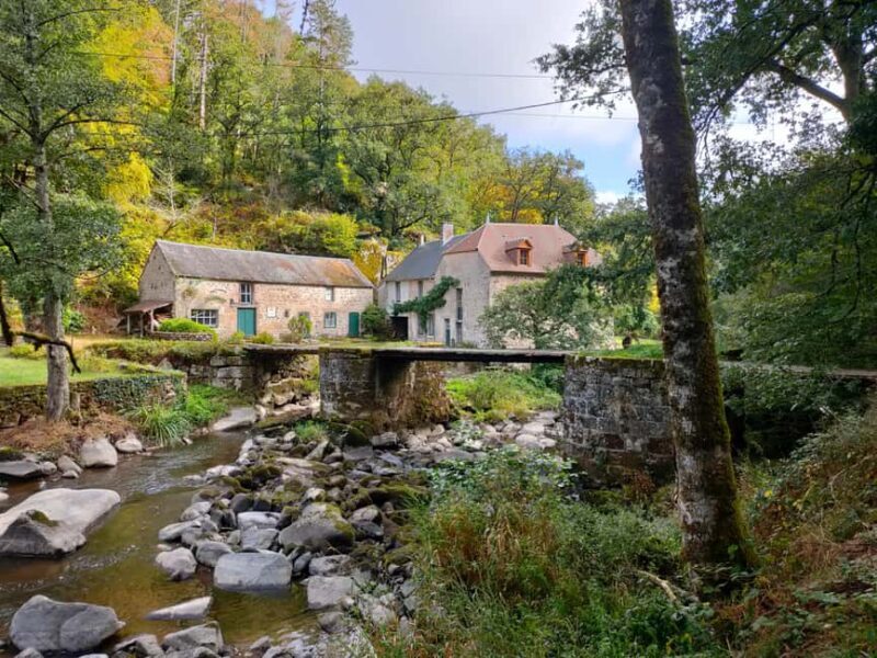 Crozant: Guided road trip in the Valley of the Painters - Exploring Crozant and the Valley of the Painters