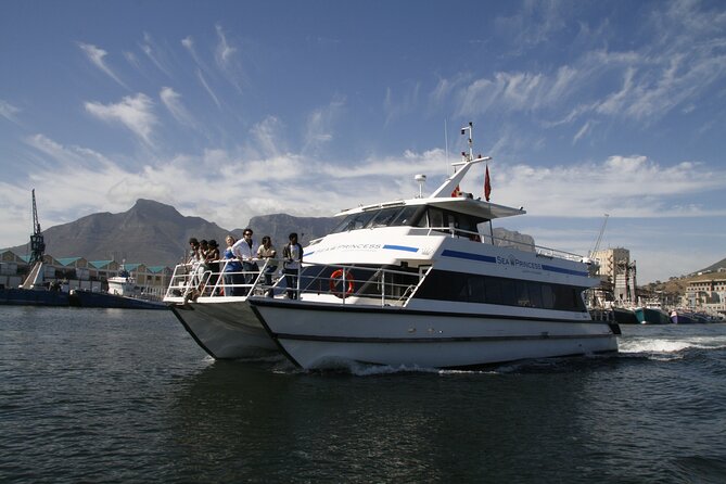 Cruise and Dine Lunch / Cape Town: Coastal Motor Cruise and 2-Course Lunch - Inclusions
