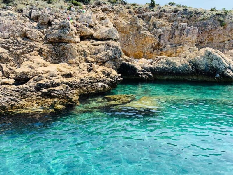 Cruise at Golden Beach and Blue cave, explore island Plavnik - Good To Know